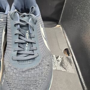 Altra Men's Athletic Shoes - Navy and White